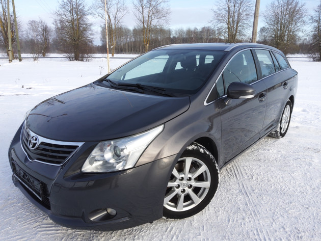 Toyota Avensis 2.2D4D 110kW 10.10` - attēls 3