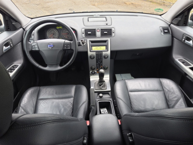 Volvo V50 2.0D Summum 04.07` - attēls 11