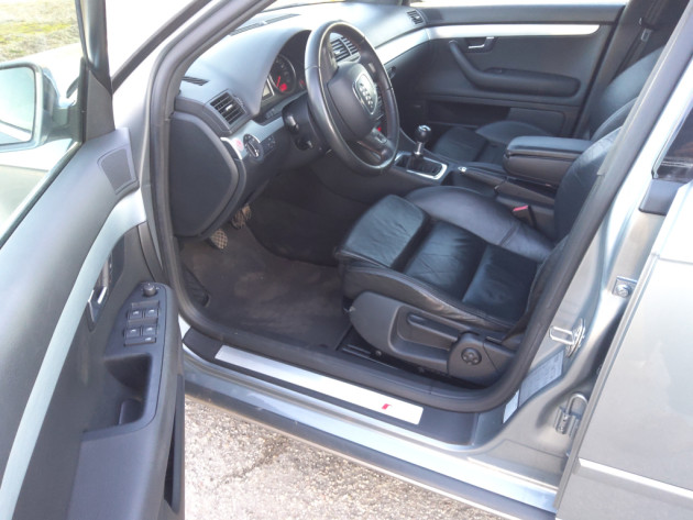 Audi A4 2.7TDi 132kW Sline 6ātr.09.07` - attēls 12