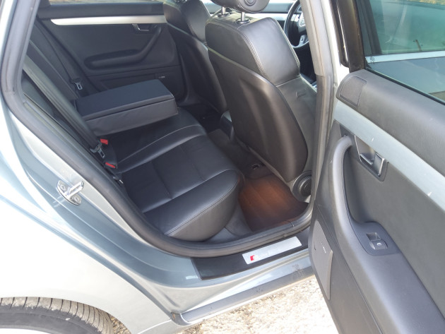 Audi A4 2.7TDi 132kW Sline 6ātr.09.07` - attēls 26