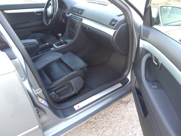 Audi A4 2.7TDi 132kW Sline 6ātr.09.07` - attēls 24