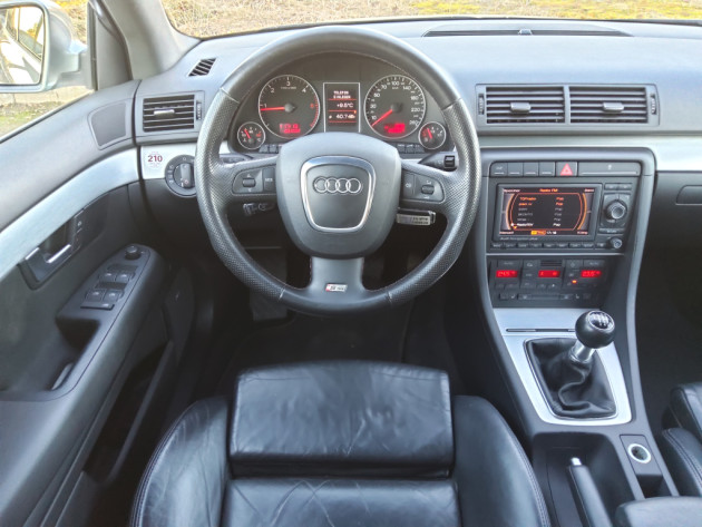 Audi A4 2.7TDi 132kW Sline 6ātr.09.07` - attēls 14