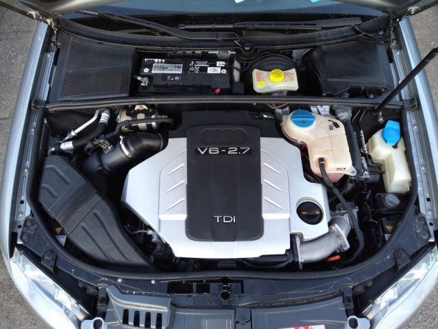Audi A4 2.7TDi 132kW Sline 6ātr.09.07` - attēls 35