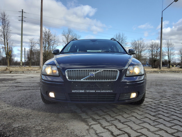 Volvo V50 2.4D5 132kW automatic 03.07` - attēls 7