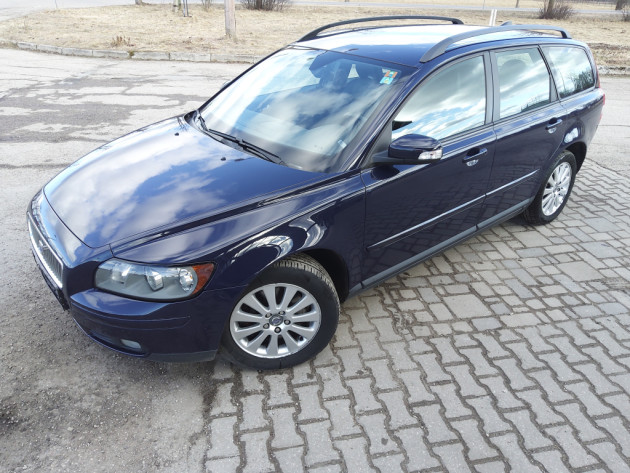 Volvo V50 2.4D5 132kW automatic 03.07` - attēls 3