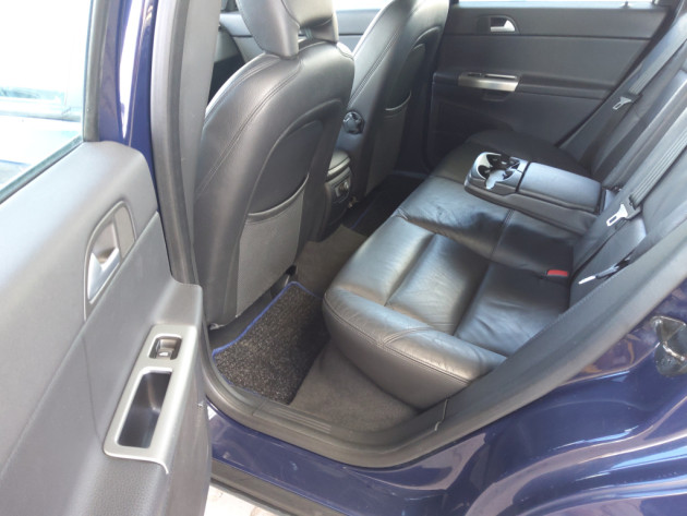 Volvo V50 2.4D5 132kW automatic 03.07` - attēls 23