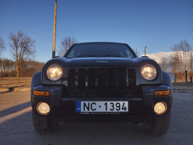 Jeep Cherokee - attēls 18