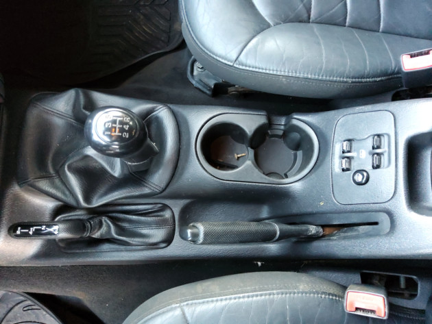 Jeep Cherokee - attēls 14