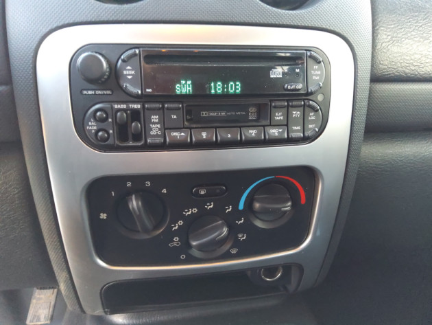 Jeep Cherokee - attēls 15