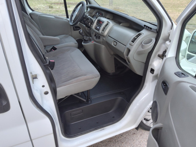 Nissan Primastar 2.0CDTi.84kW.6v.07.10` - attēls 19