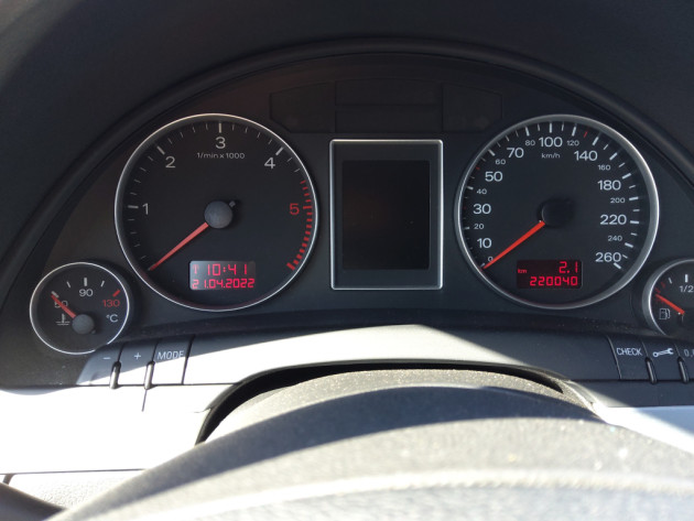 Audi A4 2.7TDi 132kW Sline 6ātr.09.07` - attēls 33