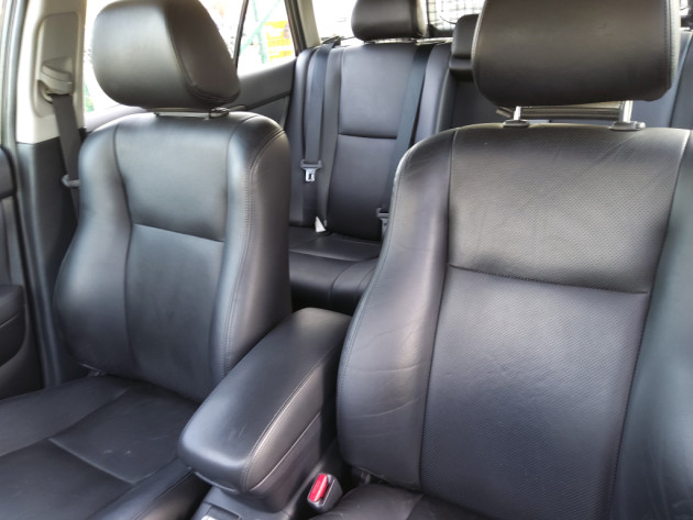 Toyota Avensis 2.2D-4D110kw Executive 09.06` - attēls 13