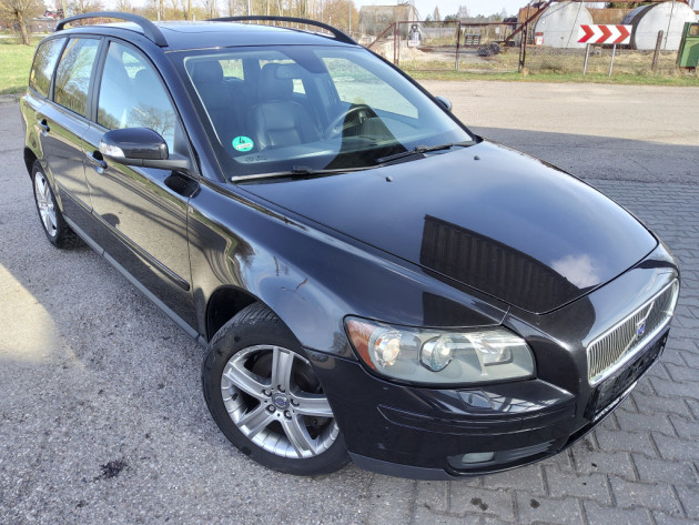 Volvo V50 2.0D Summum 04.07` - attēls 3