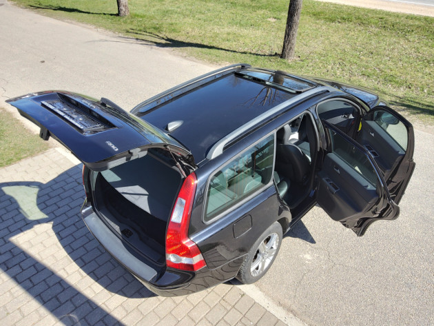 Volvo V50 2.0D Summum 04.07` - attēls 9
