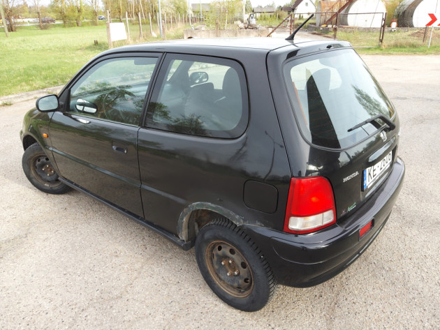 Honda Logo 1.3i+GĀZE 5ātr.kondicion. - attēls 2