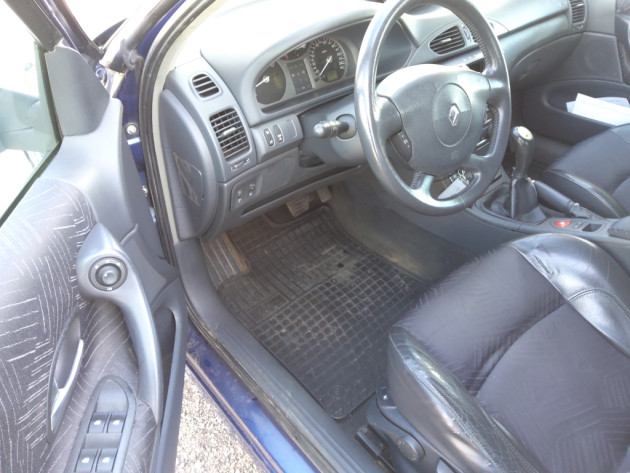 Renault Laguna2.0i automātiskā 06.03` - attēls 9