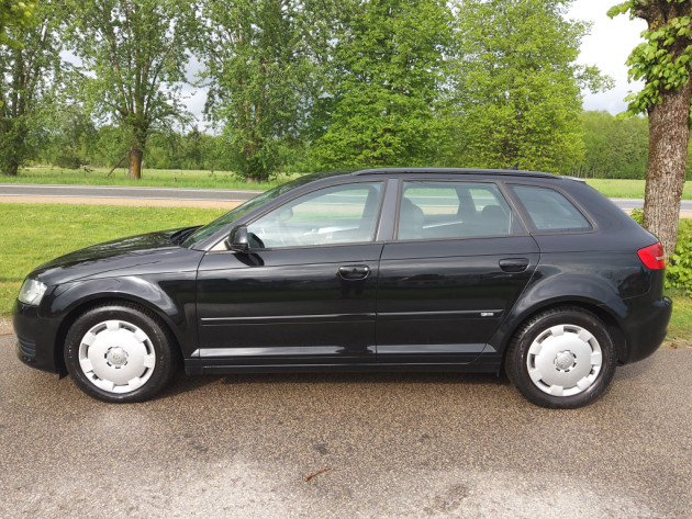 Audi A3 2.0TDi 103kW automāts,5 d,02.10` - attēls 8