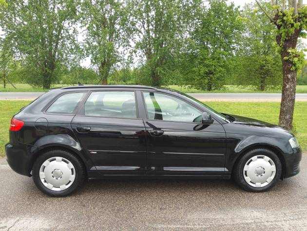 Audi A3 2.0TDi 103kW automāts,5 d,02.10` - attēls 6