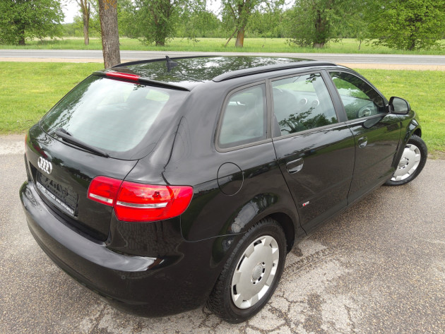 Audi A3 2.0TDi 103kW automāts,5 d,02.10` - attēls 4
