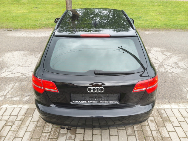 Audi A3 2.0TDi 103kW automāts,5 d,02.10` - attēls 9