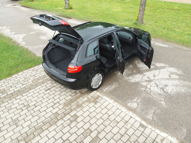 Audi A3 2.0TDi 103kW automāts,5 d,02.10` - attēls 10
