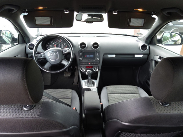 Audi A3 2.0TDi 103kW automāts,5 d,02.10` - attēls 14