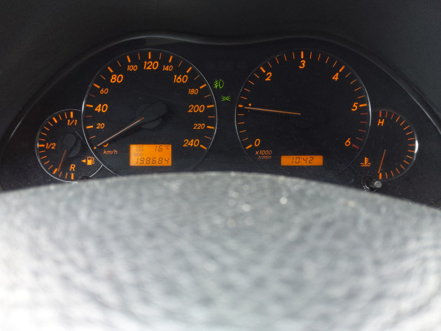 Toyota Avensis 2.0D-D4 85kW Exlysive Sol 05.06` - attēls 31
