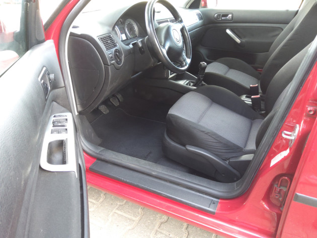VW Golf IV 1.9TDi - attēls 12