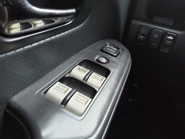 Honda CR-V 2.2 CTDi Executive 10.06` - attēls 15