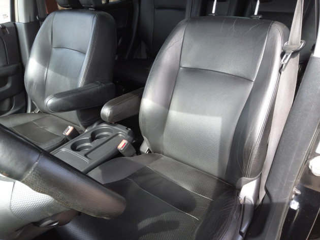 Honda CR-V 2.2 CTDi Executive 10.06` - attēls 19