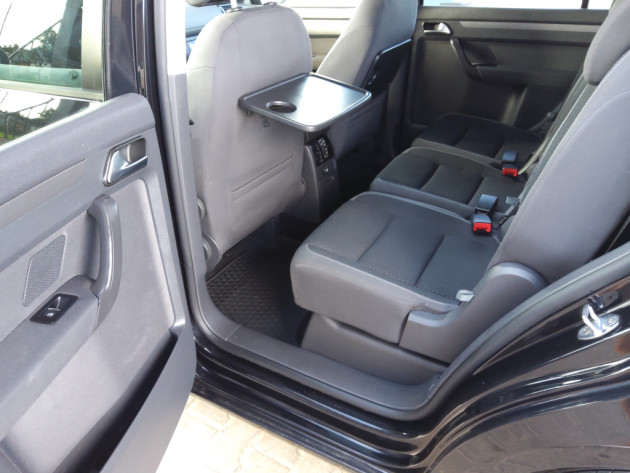 VW Touran 2.0TDi 103kW,6ātr.,10.13` - attēls 24