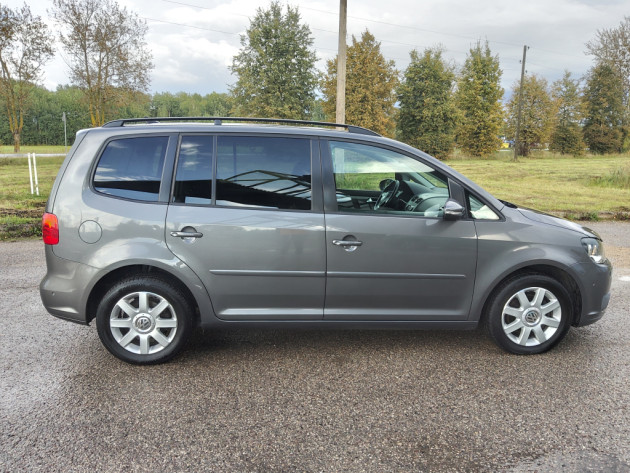 VW Touran 1.6TDI 77kw 7vietas 07.11` - attēls 9