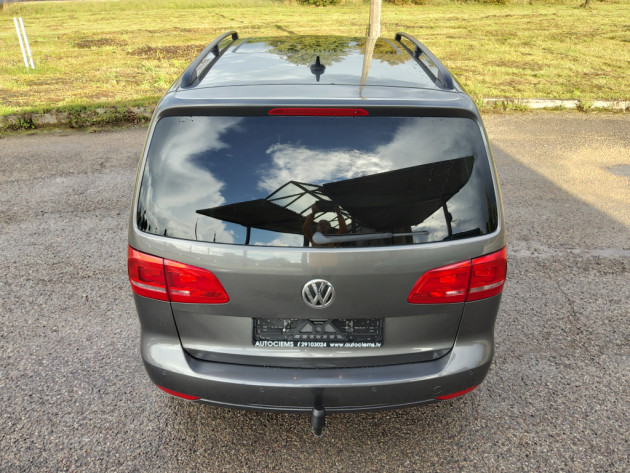 VW Touran 1.6TDI 77kw 7vietas 07.11` - attēls 10