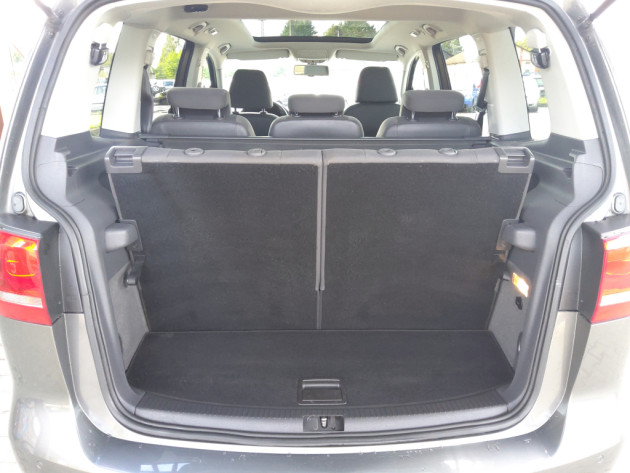 VW Touran 1.6TDI 77kw 7vietas 07.11` - attēls 28