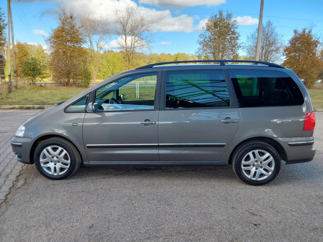 VW Sharan 2.0TDi 103kW Pacific 07.07` - attēls 6