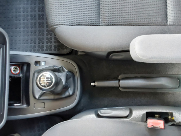 VW Sharan 2.0TDi 103kW Pacific 07.07` - attēls 16