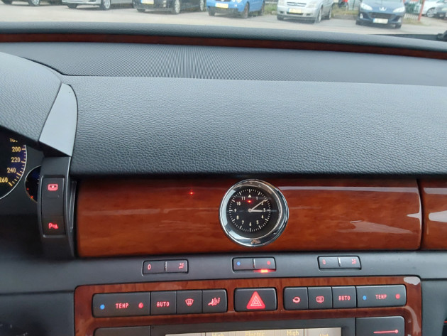 VW Phaeton Long 3.0D171kW4X4 07.08` - attēls 17