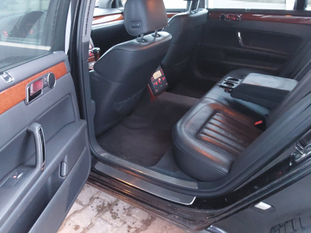 VW Phaeton Long 3.0D171kW4X4 07.08` - attēls 23