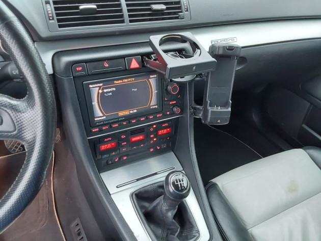 Audi A4 3.0TDi 171kw Quattro,6ātr.09.06` - attēls 14