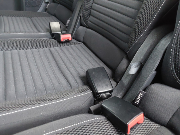 VW Touran 1.6TDi CUP 77kw 11.14` - attēls 15