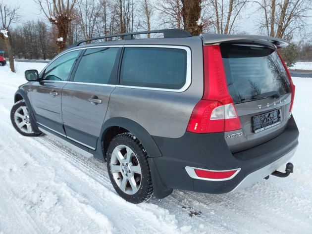 Volvo XC70 Summum autom,2.4D5 10.07` - attēls 4