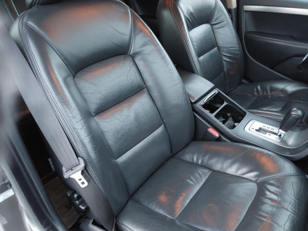 Volvo XC70 Summum autom,2.4D5 10.07` - attēls 14