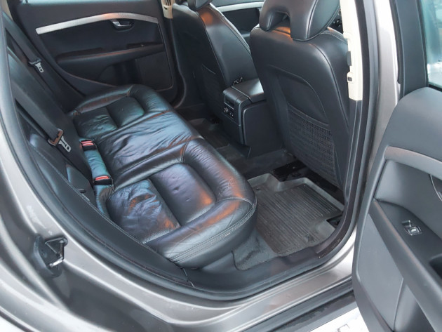 Volvo XC70 Summum autom,2.4D5 10.07` - attēls 18