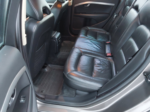 Volvo XC70 Summum autom,2.4D5 10.07` - attēls 20