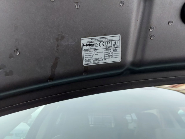 Volvo XC70 Summum autom,2.4D5 10.07` - attēls 28