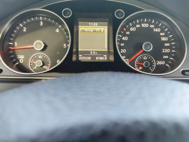 VW Passat  Executive 1.6TDi 77kW 03.13` - attēls 24