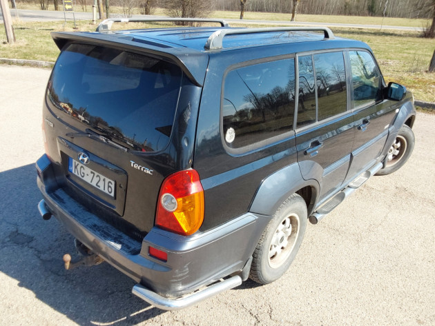Hyundai Terracan 2.9 CRDi 04g.autom.kārb. - attēls 2