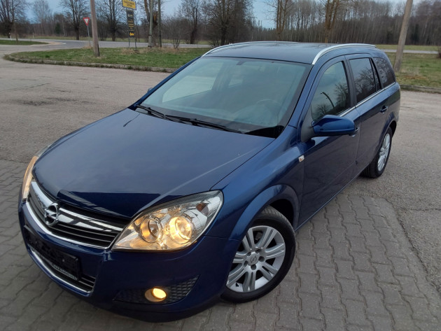 Opel Astra Car Cosmo1.9CDTi 110kW 05.08` - attēls 3