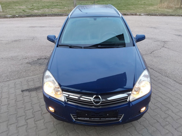 Opel Astra Car Cosmo1.9CDTi 110kW 05.08` - attēls 5