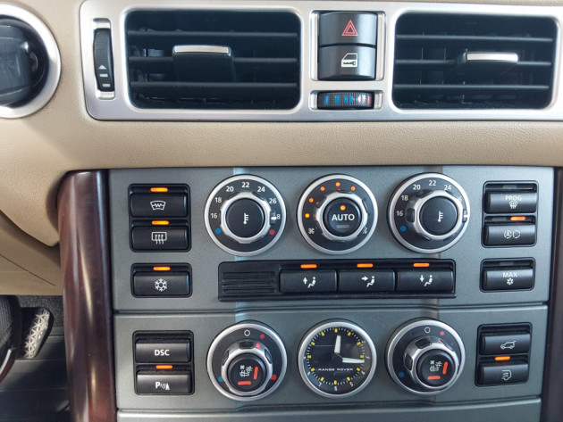 Land Rover RangeRover3.6D200kw 05.07` - attēls 20